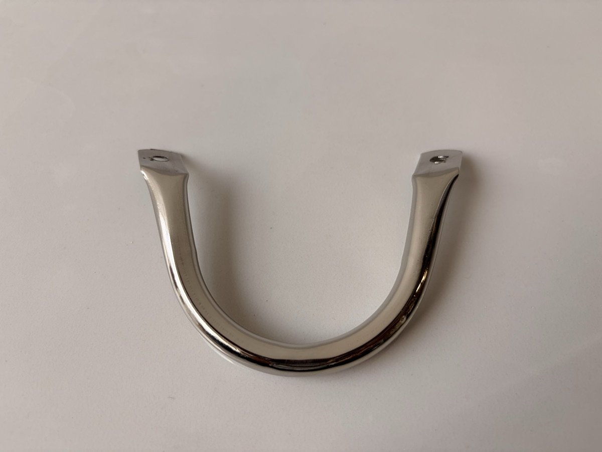 Oval Handle